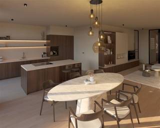 <p>Deze exclusieve nieuwbouwwoning combineert ruimte, comfort en hoogwaardige afwerking op een toplocatie in het centrum van Mol. Mits voldaan aan de wettelijke voorwaarden kan u genieten van het verlaagde btw-tarief van 6%.</p><p>Dankzij de warmtepomp, vloerverwarming en zonnepanelen behaalt dit energiezuinige herenhuis een gunstig E-peil E16.  EPB in opmaak. Bovendien heeft u momenteel nog inspraak in de definitieve afwerking.</p><p>INDELING: inkomhal, gastentoilet, berging/wasruimte, lichtrijke open keuken met eethoek en toegang tot terras en tuin, gezellige zithoek en een via een stijlvolle steeldoor afgescheiden ruimte, ideaal als bureau, speelkamer of aperitiefhoek.</p><p>Op de eerste verdieping bevinden zich een nachthal, een master bedroom met dressing (ca. 21 m²) en toegang tot een dakterras van ca. 32 m², een tweede slaapkamer (ca. 13,5 m²) en een badkamer.</p><p>De zolderverdieping omvat twee ruime slaapkamers van ca. 18 m² en 21 m² en een technische berging.</p><p>Verder is de woning volledig onderkelderd, zijn de verdiepingen bereikbaar via een trap en is er een schacht voorzien voor de plaatsing van een lift. <br />Via de achterzijde bereikt u de carport met tuinberging, en nog een extra parkeerplaats. De omheinde tuin met terras van ca. 25 m² vormt een oase van rust midden in het centrum.</p><p>Winkels, scholen, horeca en openbaar vervoer bevinden zich op wandelafstand.</p><p>Maak snel uw afspraak!  Bel vandaag nog: 0486 63 14 65</p>