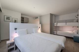 Chambre d'hôtel à vendre au rez-de-chaussée de l'hôtel Ibis de Nieuport. Retour garanti ! Cette chambre d'hôtel est située à une courte distance...