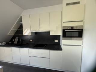 Gelegen in een groene en rustige omgeving, op wandelafstand van het centrum van Buggenhout, vindt u dit lichtrijke appartement op de...