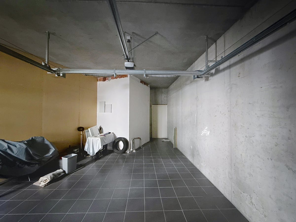 Office space with spacious garage in the center of Sint-Idesbald. - photo 5