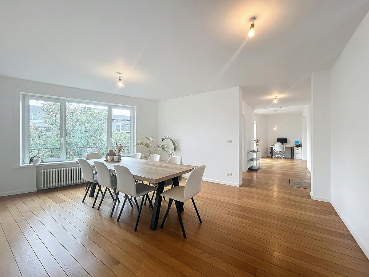 Magnificent corner apartment (149m²) for rent in Kortrijk - photo 4