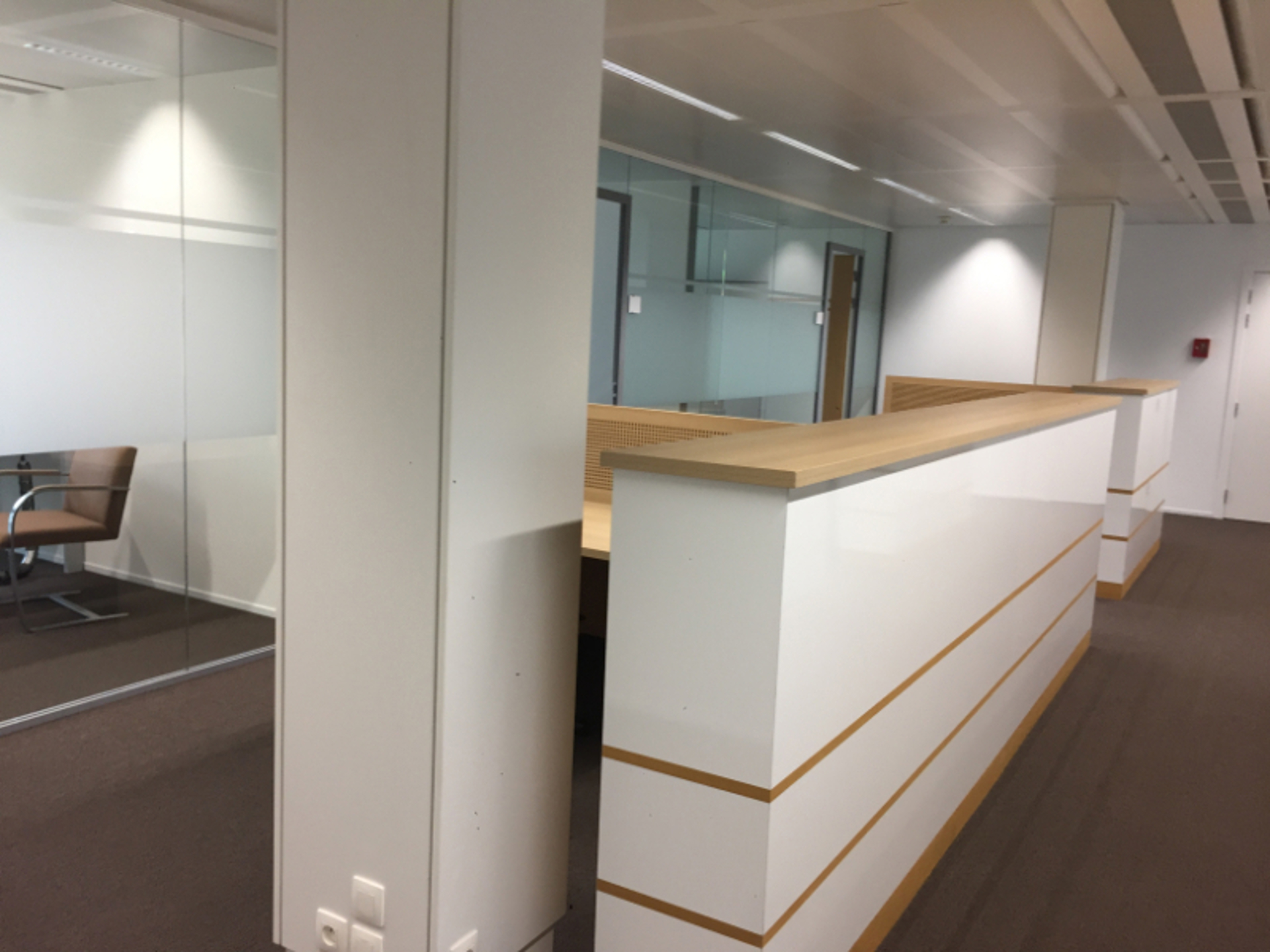 Commercial à louer à Bruxelles - photo 4