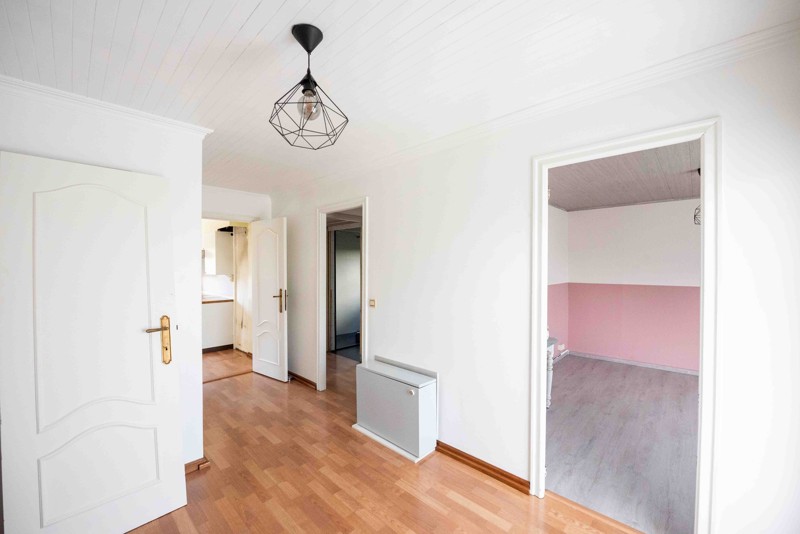 Op te frissen gelijkvloerse woning nabij het centrum van St.-Lodewijk (Deerlijk) - photo 4