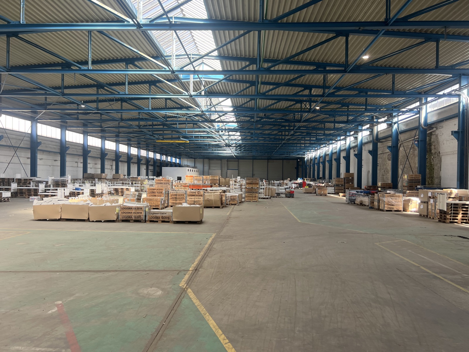 Commercial for rent in Charleroi - photo 1