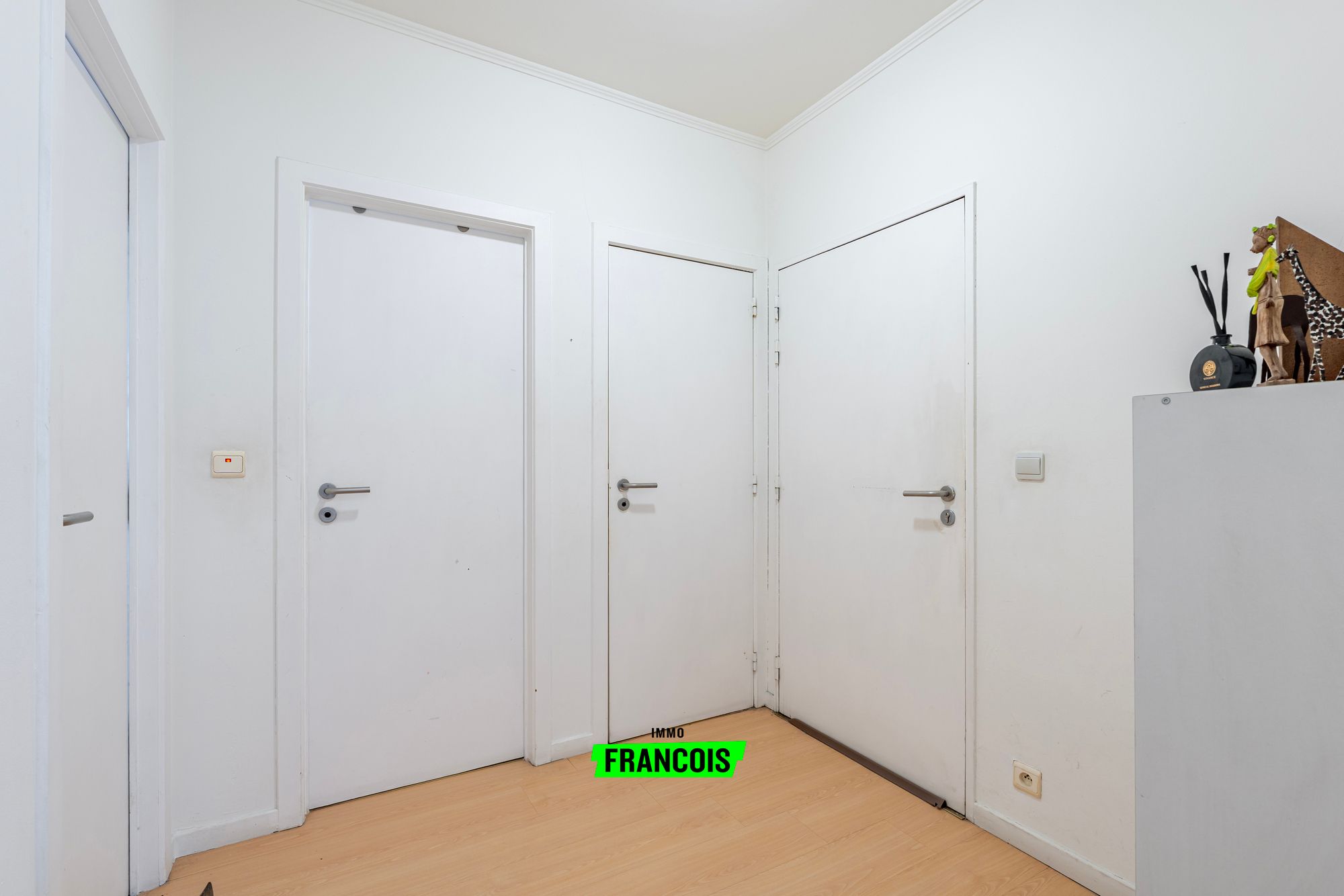 Appartement à vendre à Bruxelles avec 2 chambres - photo 3