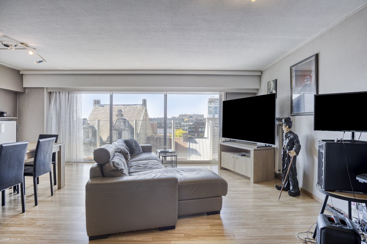 2 bedroom apartment in the heart of Roeselare. - photo 1