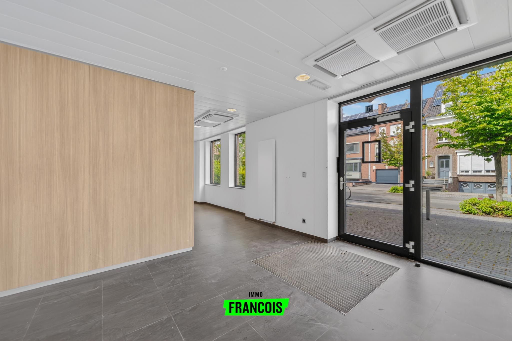 Commercial for sale in Kortrijk - photo 3