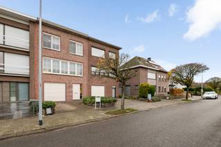Troeven van deze woning: * Instapklaar en neutraal afgewerkt * Op wandel- en fietsafstand van centrum Aartselaar * Nabij groengebied De Reukens *...