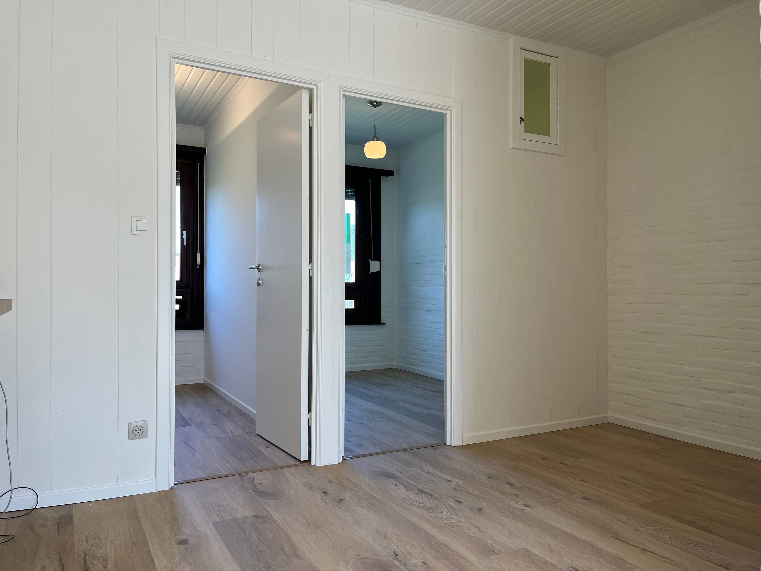 Gerenoveerd 1-slaapkamerappartement te huur in de Vosseslag! - foto 5
