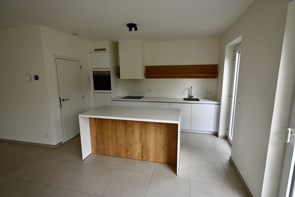 Recente nieuwbouwwoning met 3 slaapkamers . - foto 4
