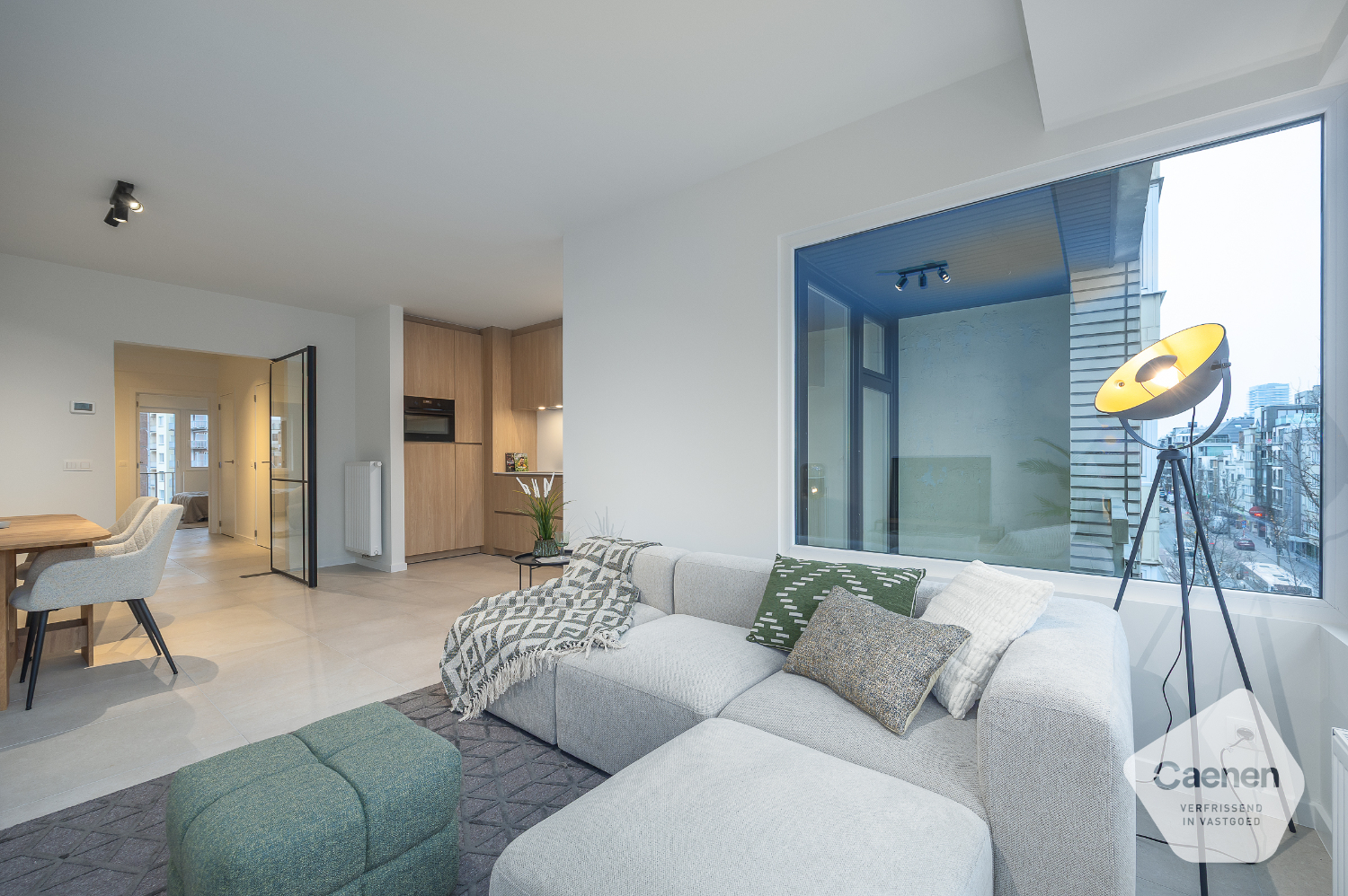 Gerenoveerd twee slaapkamer appartement op centrale ligging - foto 2