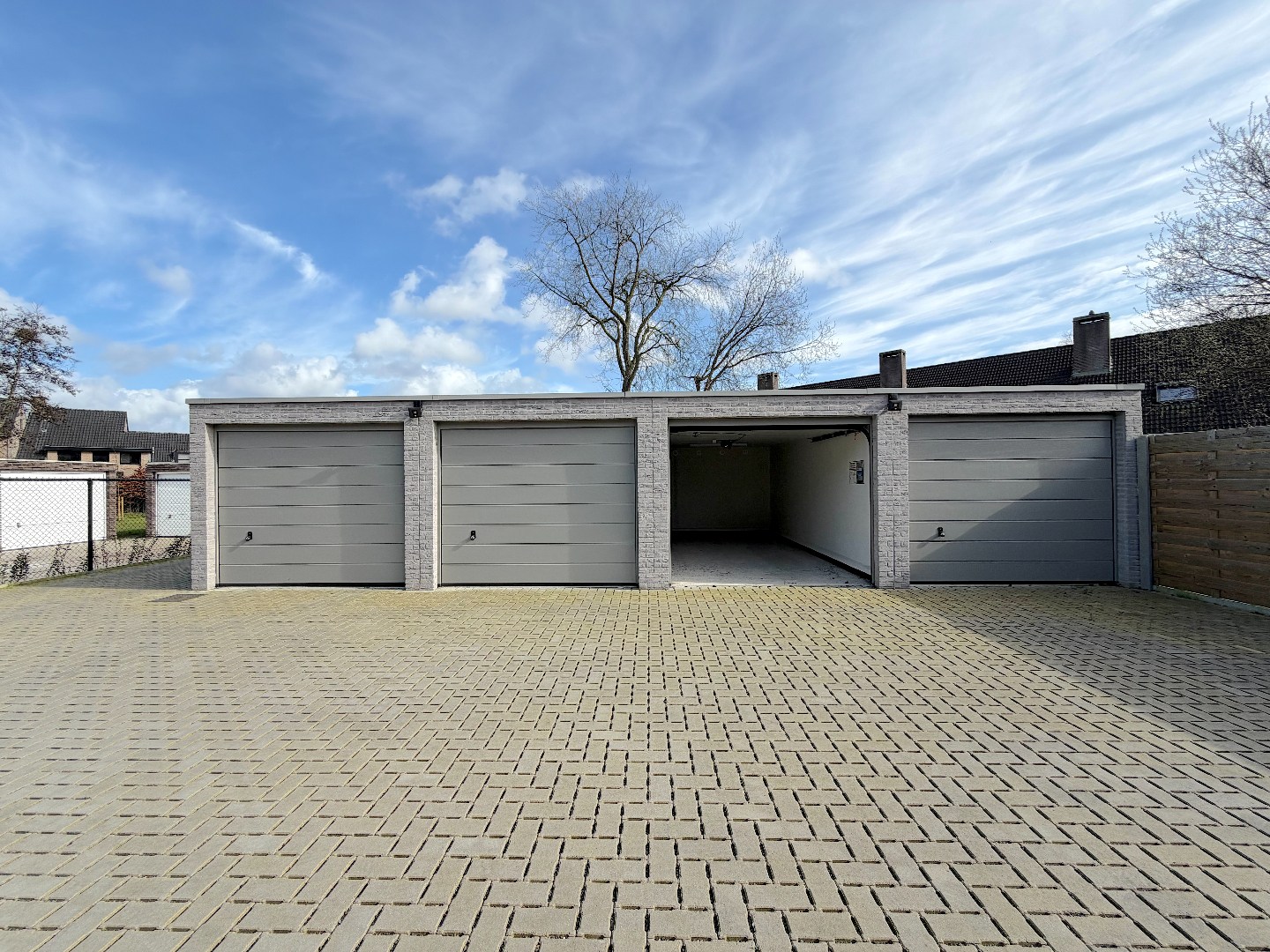Garage box te Sint-Andries - Brugge (nieuwbouw) - foto 3
