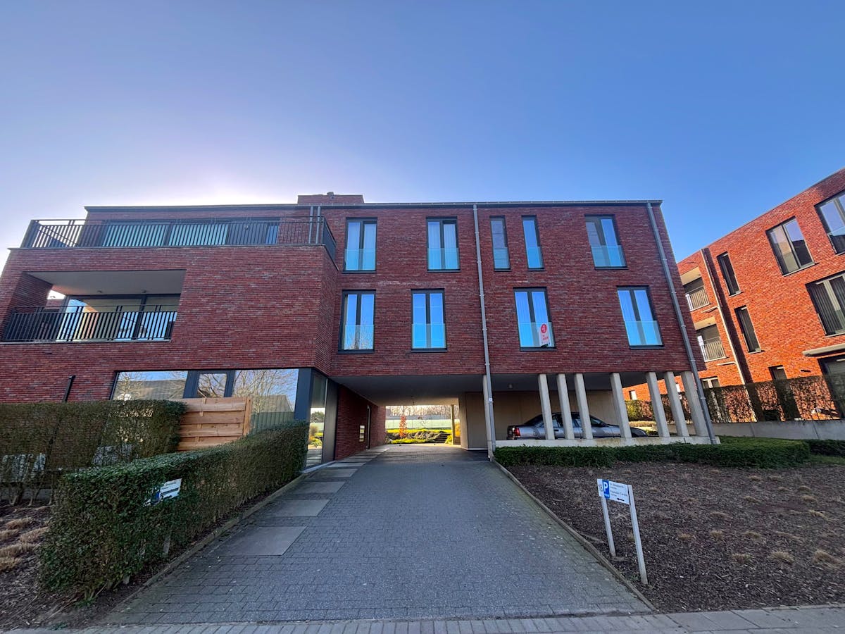 TE HUUR: appartement met 3 slaapkamers in Alken - foto 1