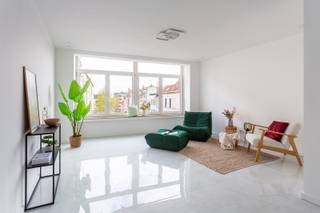 Gelegen op een toplocatie voor wie mobiliteit belangrijk is: openbaar vervoer (tram, bus, trein en de Antwerpse Velo’s) bevindt zich op...