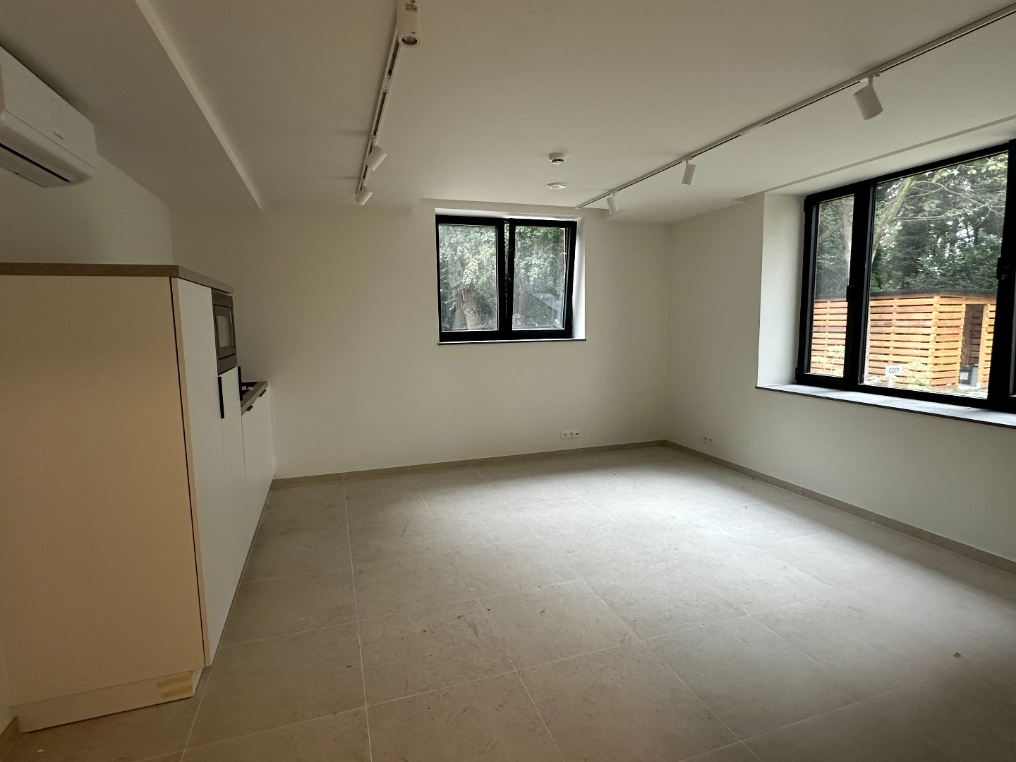 Modern handelspand nabij centrum Evergem - foto 4