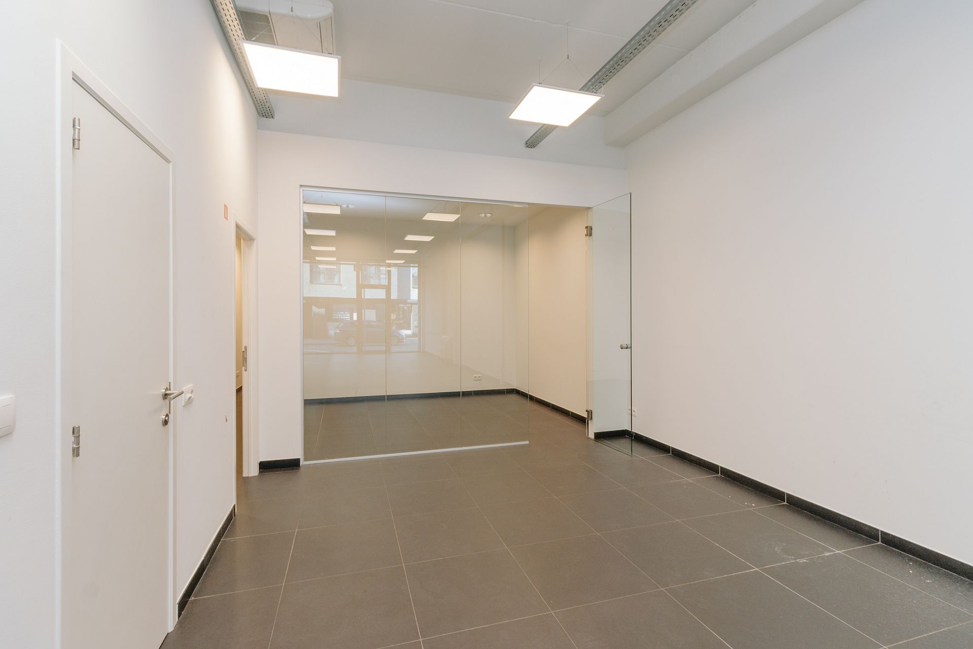 Commercial à vendre à Wilrijk - photo 2