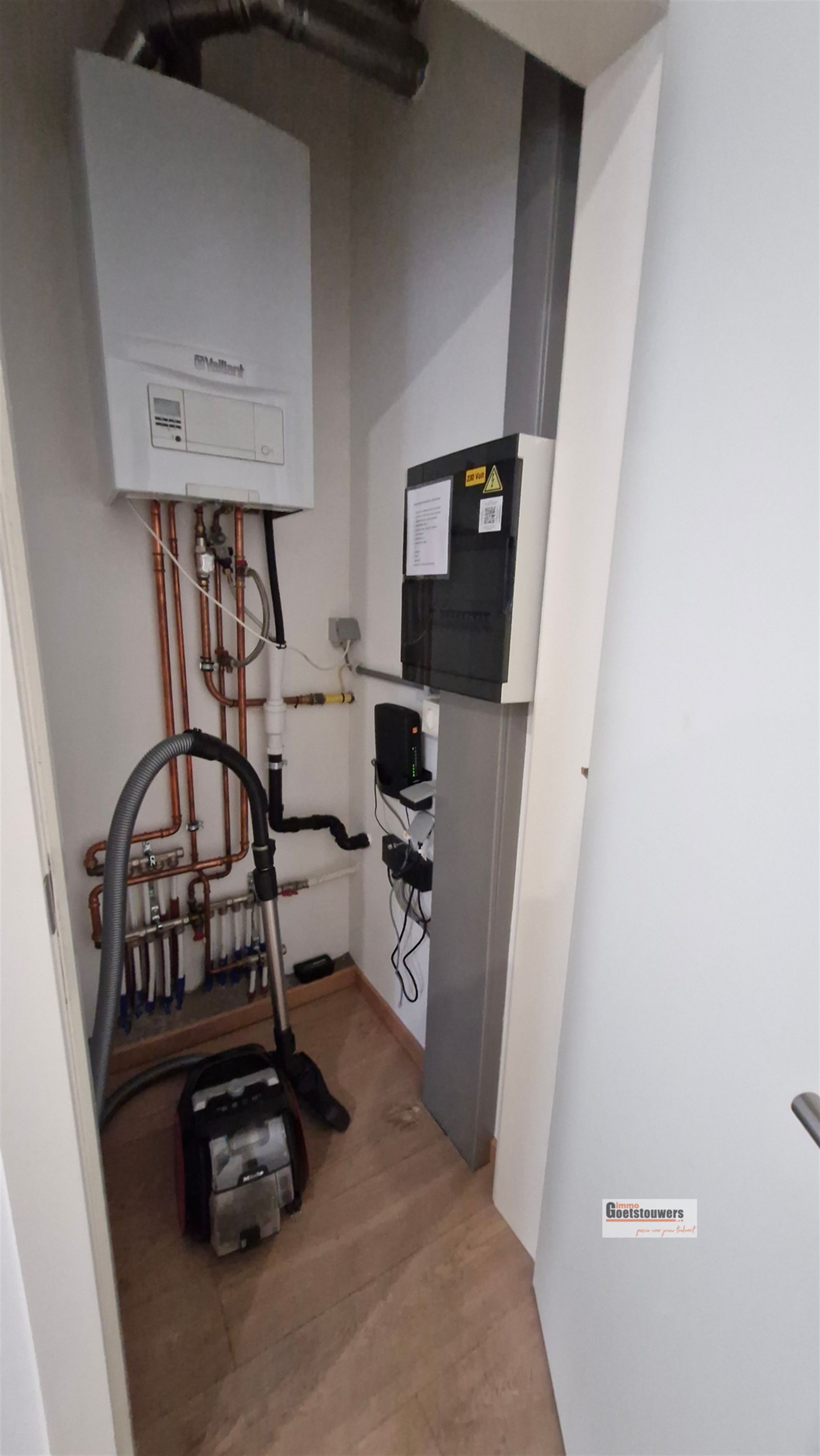 Mooi appartement op de 2de verd met 2slpks - foto 5