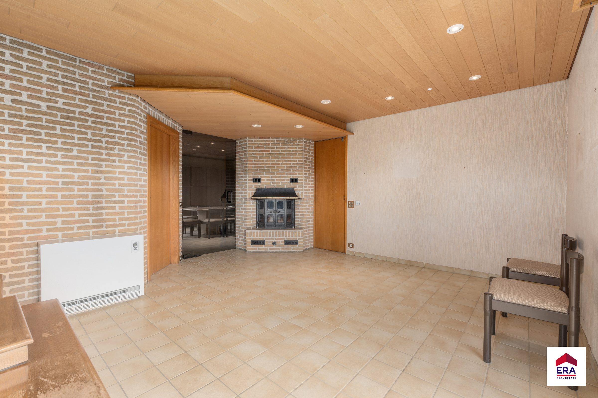 Verzorgde villa met 7 slpks op 635m² in centrum Tielt! - foto 4