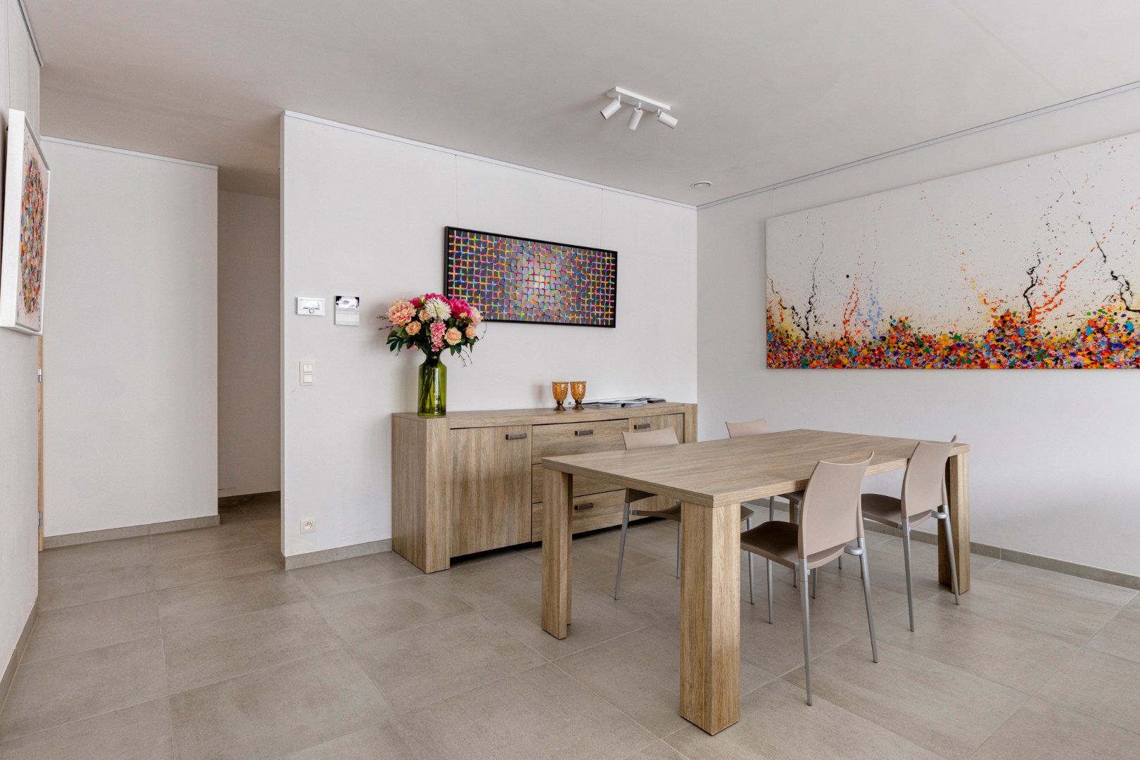 ZWEVEGEM - Nieuw en energiezuinig gelijkvloers appartement met 1 slaapkamer en terras! - foto 2