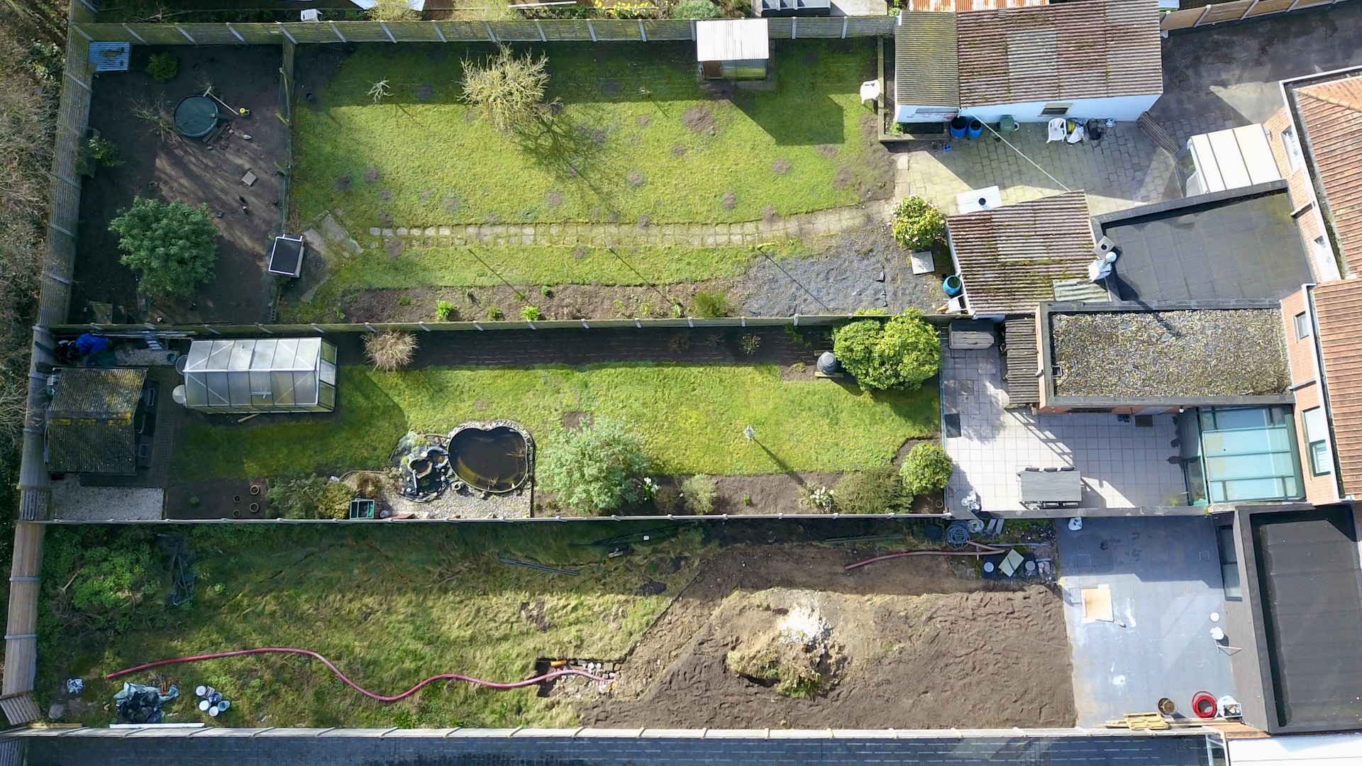 Volumineuze woning met terras, tuin, garage, 3 slpk voor 349.000 EUR - foto 4