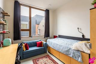 De studentenkamer is gelegen in de universiteitsbuurt op wandel- & fietsafstand van het Centraal station, de Grote Markt, de Groenplaats en de...