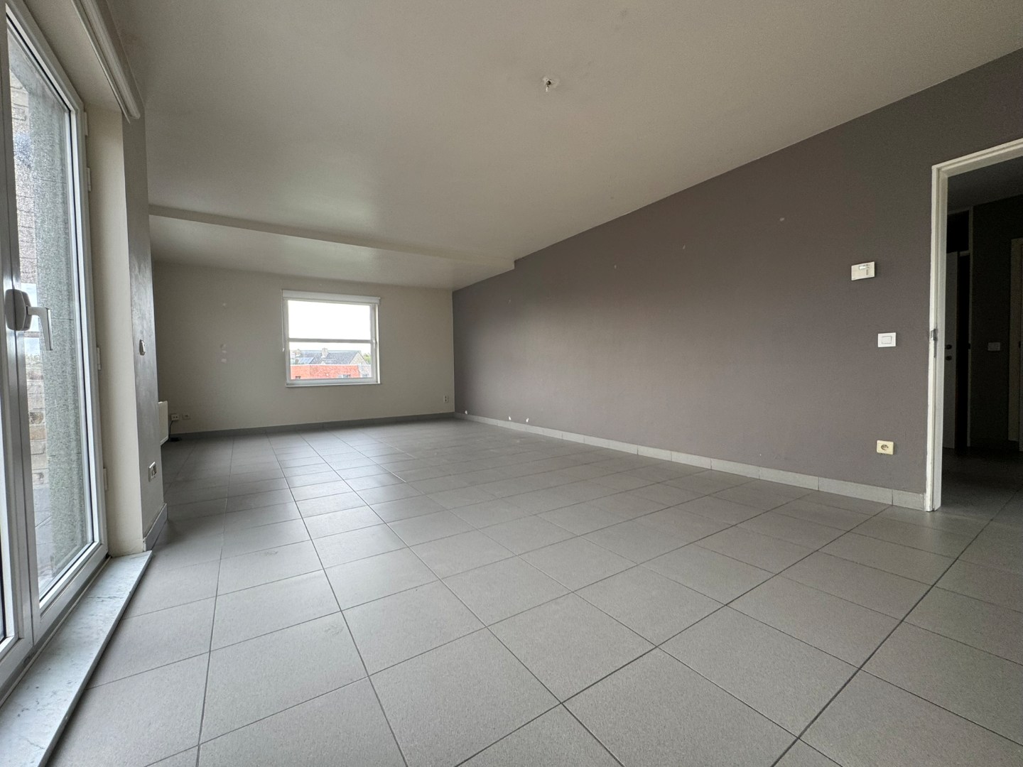 Energiezuinig en centraal gelegen 2-slaapkamerappartement met garage - foto 4