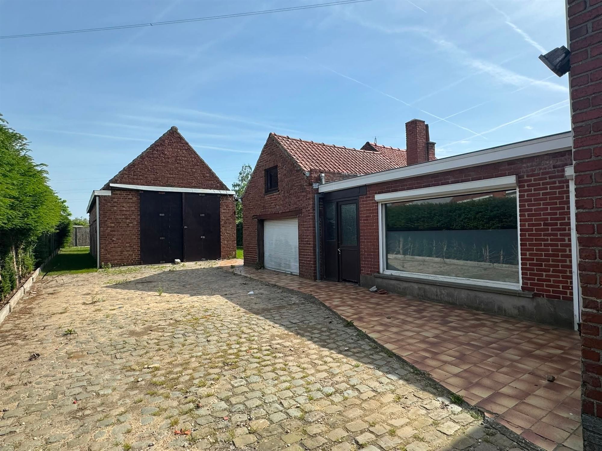 Ruime woning met opslagplaats! - foto 3