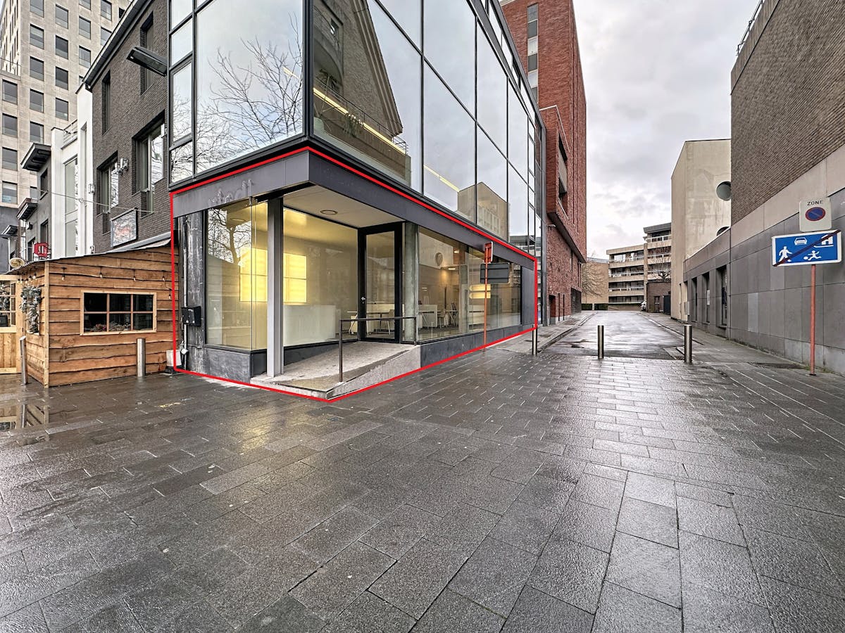 Kantoor te huur op een topligging nabij de K in Kortrijk - foto 1