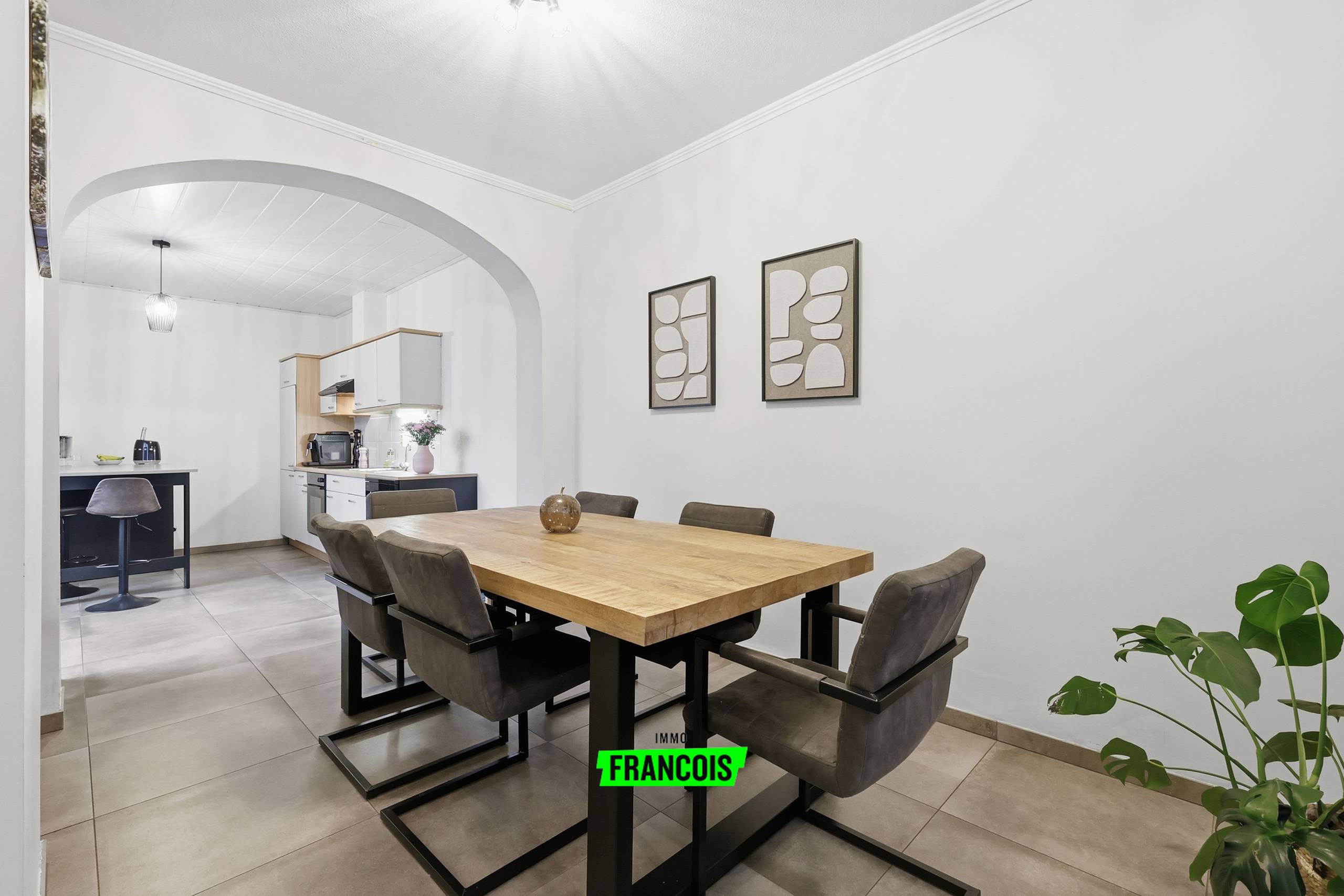 Instapklare woning met 3 slaapkamers in centrum Poperinge. - foto 5