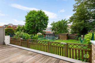 Within walking distance of the center of Vilvoorde is this ground floor apartment with garden. The apartment is located in a small building...