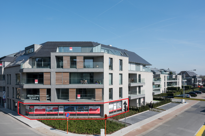 Handelsruimte op commerciële ligging - foto 1