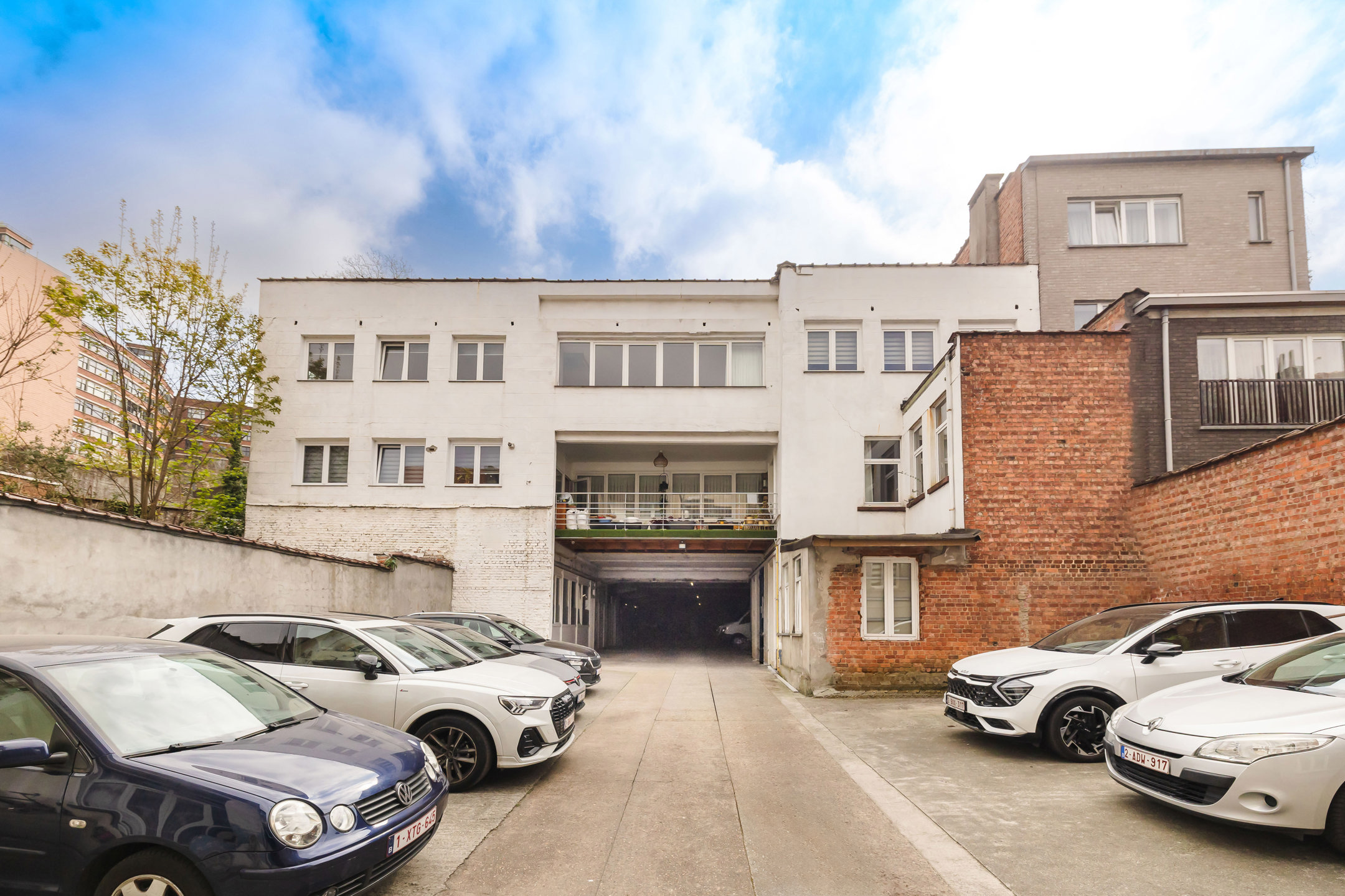 House for sale in Schaerbeek with 6 bedrooms - photo 1