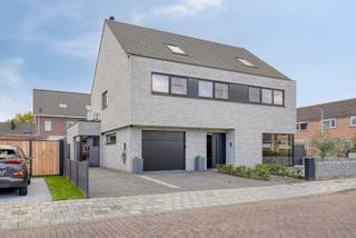 House for sale in Saint-Gilles-Waes