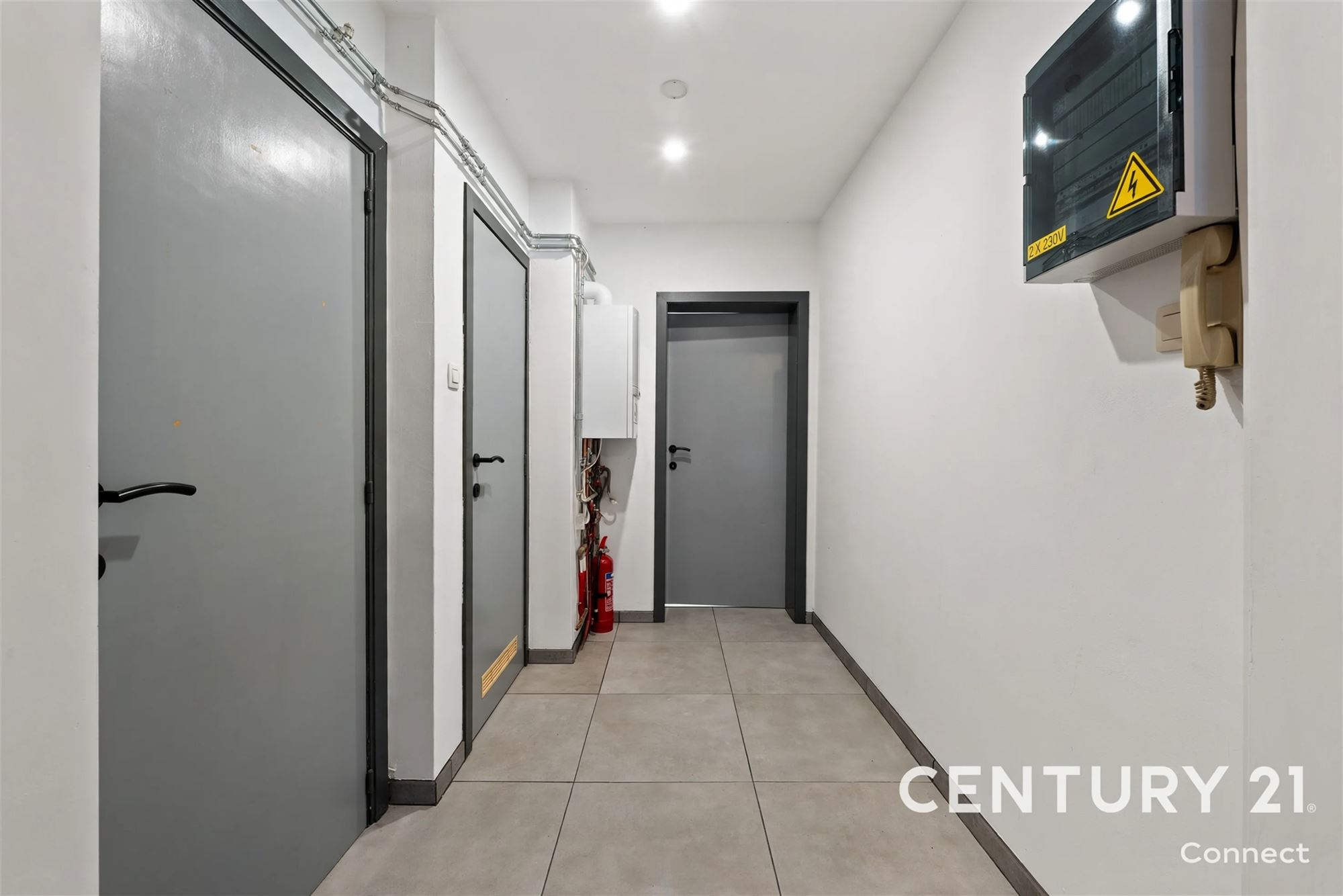 Investment property - photo 4