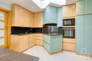 Deze centraal gelegen woning in Haaltert biedt alles wat u zoekt voor comfortabel en praktisch wonen. Op wandelafstand vindt u alle...