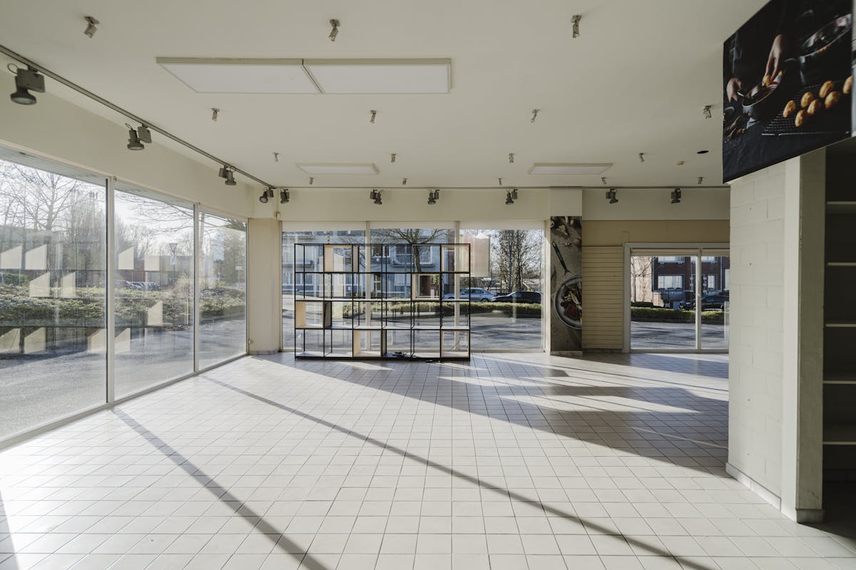 Bâtiment de locaux professionnels à louer à Courtrai - photo 5