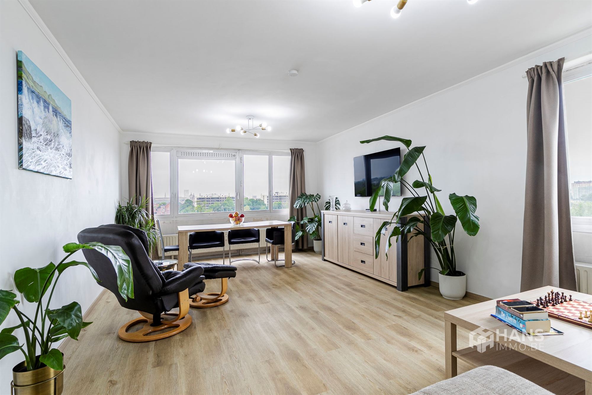 Apartment - photo 3