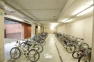 <p><span>LEUVEN 2 studentenkamers te koop in residentie Waterview</span></p><p><span> </span></p><p><span> </span></p><p><span>Studentenkamers met eigen sanitair in recent gebouw van 2015, gelegen vlakbij het station.</span></p><p><span>Ideaal als investering of als kot voor uw studerende kinderen.</span></p><p><span> </span></p><p><span> </span></p><p><span>De studentenkamers zijn gelegen in een recent gebouw voorzien van al de nodige faciliteiten (gemeenschappelijke wasplaats, fietsenstalling, gemeenschappelijke keuken op elk verdiep, ...). </span></p><p><span>Het kot heeft een eigen sanitaire ruimte met douche, wastafel en toilet en heeft een totale oppervlakte van 16m². </span></p><p><span> </span></p><p><span> </span></p><p><span>Er werd een samenwerkingsovereenkomst afgesloten et de KUL die de verhuring voor haar rekening neemt waardoor u volledig ontzorgd bent. De KUL zorgt ook voor het meubilair (bed, kledingkast, boekenrek, bureau en stoel).</span></p><p><span> </span></p><p><span> </span></p><p><span>Voor meer info bel naar Adélaïde op 0478 25 18 11 of mail naar <span>adelaide@immonuvo.be</span></span><span> of bel naar Tiebe 0468 26 61 85 of mail naar tiebe@immonuvo.be</span></p>