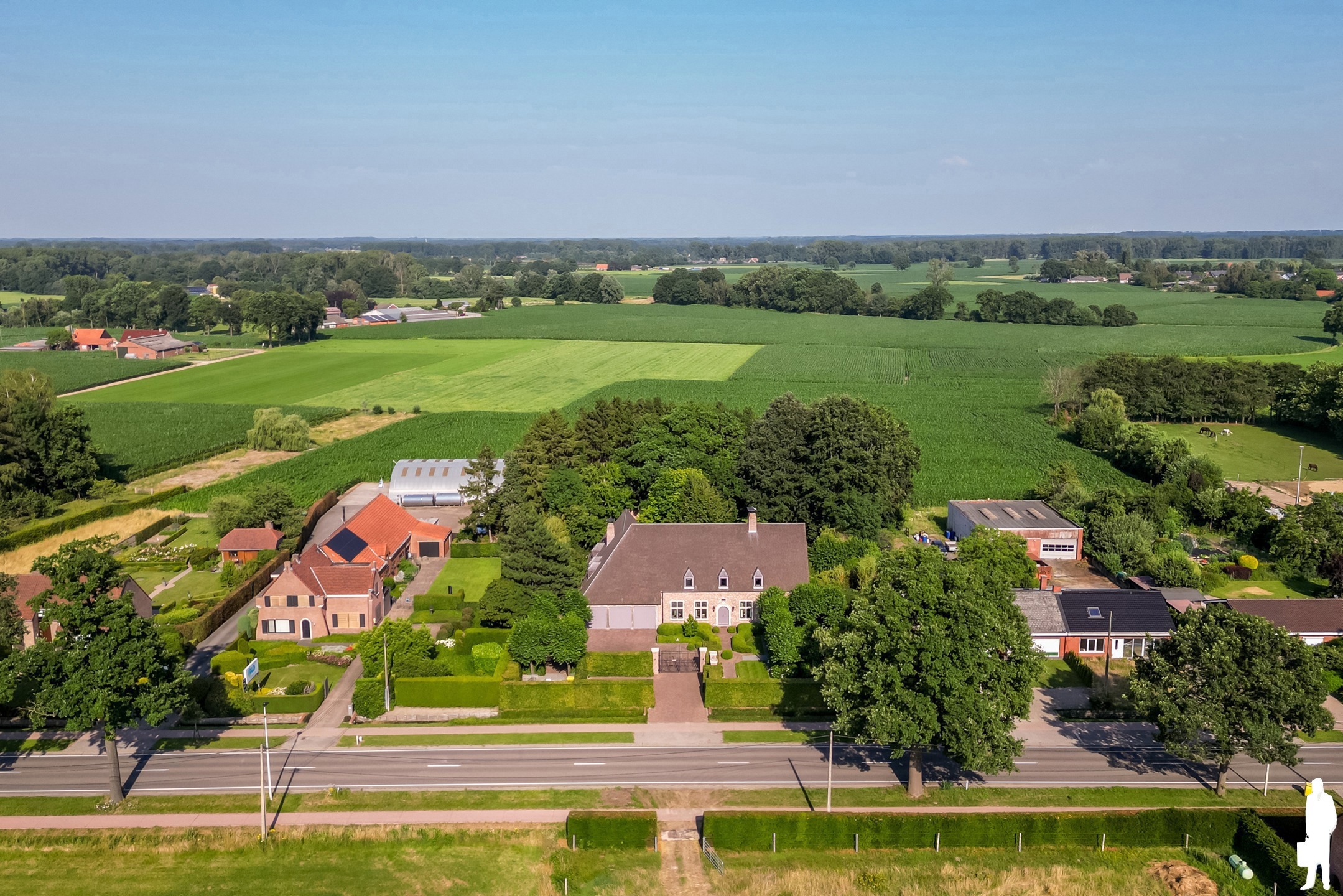 Prachtige villa met een bewoonbare oppervlakte van 512 m² - foto 4