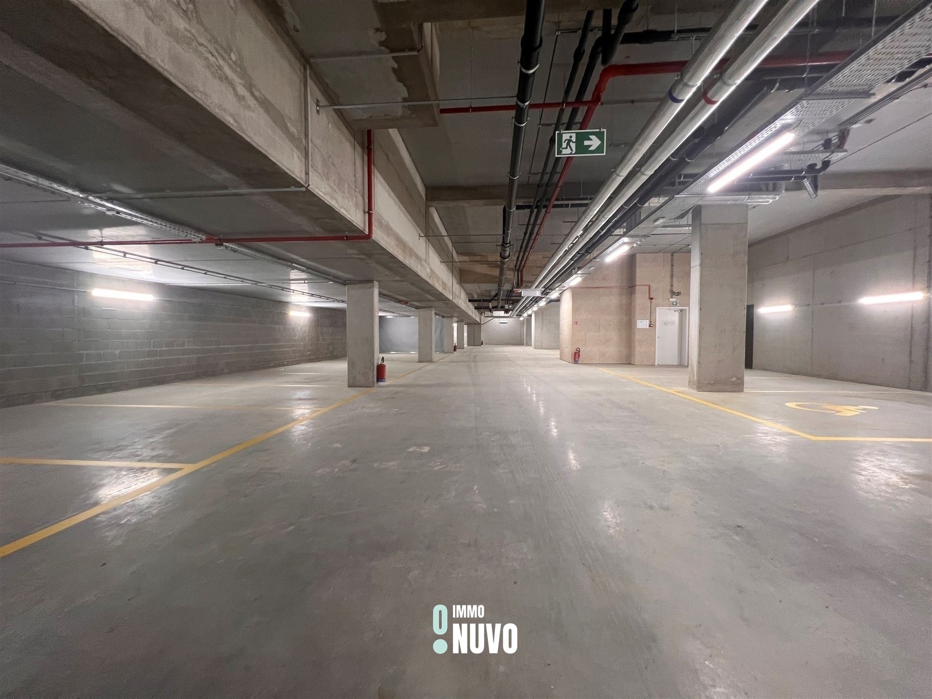 Laatste overdekte staanplaatsen in nieuwbouwproject zuidkaai nog te koop ! - foto 2