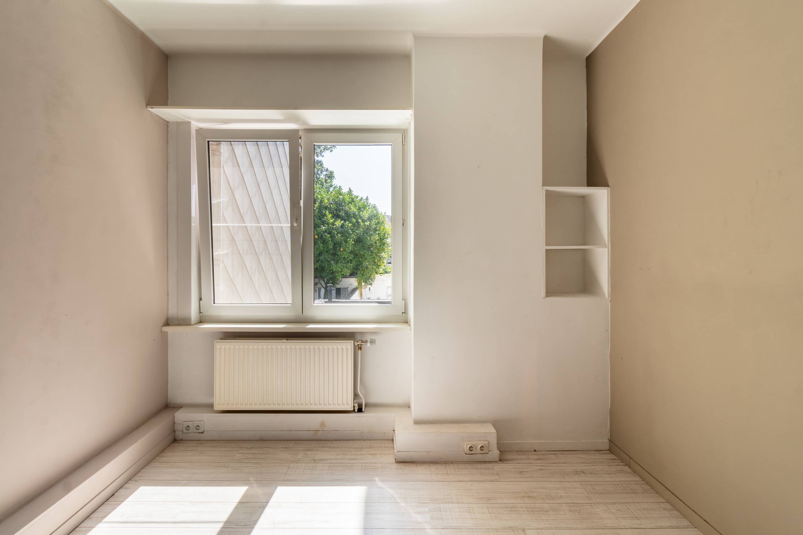 Instapklaar appartement met één slaapkamer en terras! - foto 4