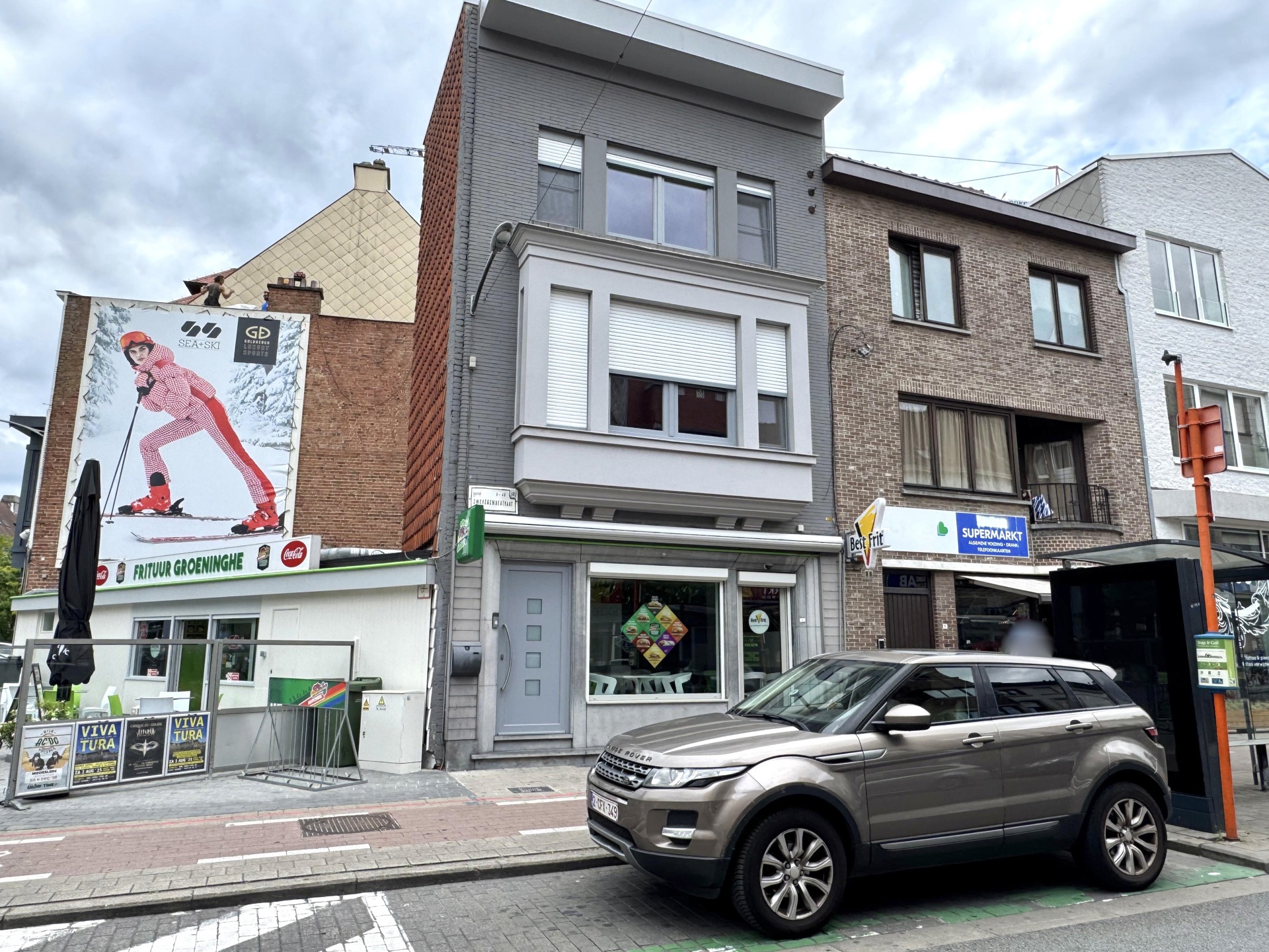 FRITUUR + 2 aanpalende woningen gelegen in het CENTRUM. - foto 2