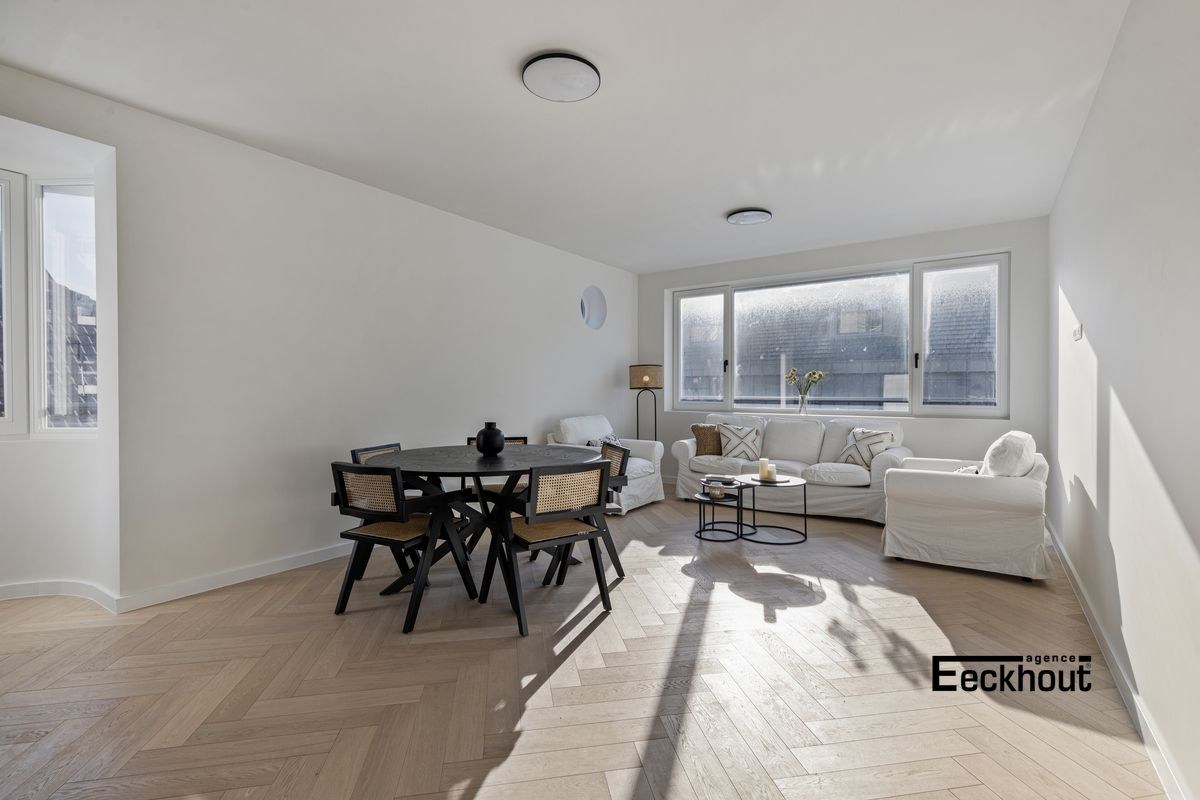Prachtig appartement in standingvolle residentie Derycker in hartje Oostende - foto 4