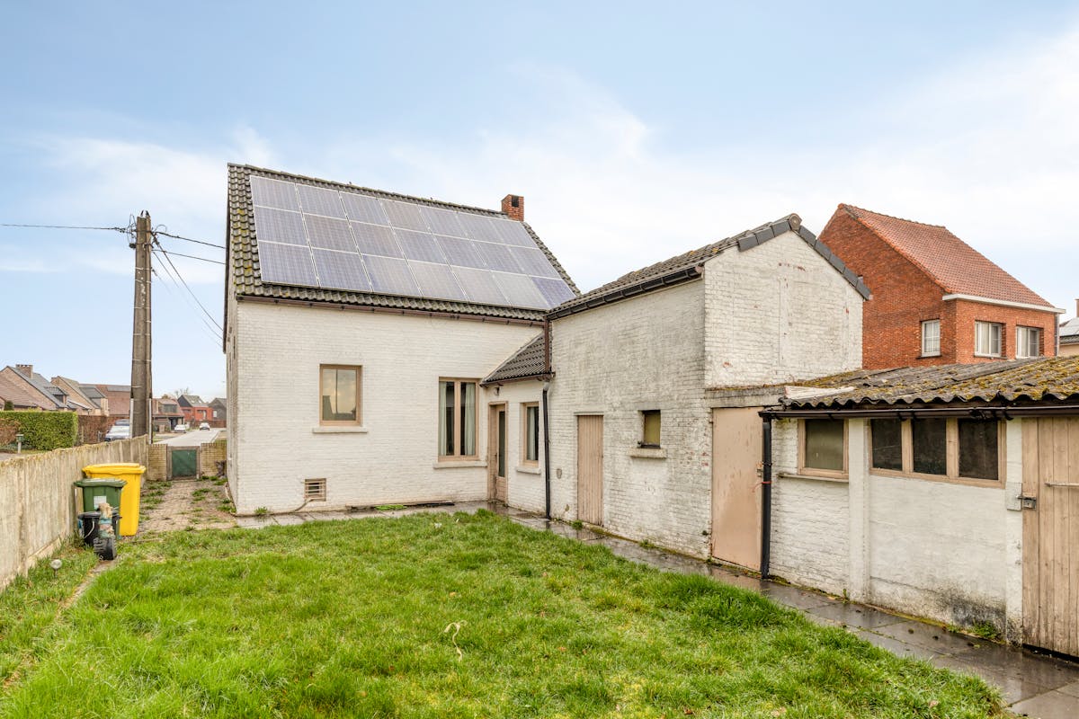 Te renoveren huis met 4 slaapkamers in Geel - foto 2