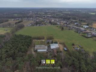 *IN OPTIE* BOERDERIJ MET AANHORIGHEDEN EN NAAST-/NABIJ GELEGEN GRONDEN MET EEN TOTALE OPPERVLAKTE VAN 3H49A58CA TE AS.A. BOERDERIJGELIJKVLOERS-...