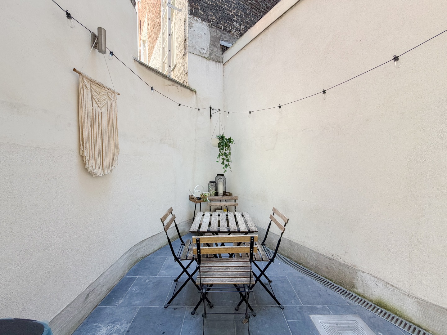 Te koop, Gerenoveerde stadswoning met 3 slaapkamers op toplocatie in het hart van Gent! - foto 4