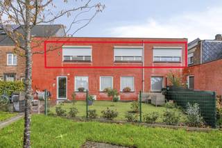 Tof starters appartement op een eerste verdieping nabij het centrum van Boom.Indeling :- inkomhal- ruime lichtrijke woonkamer- ingerichte...