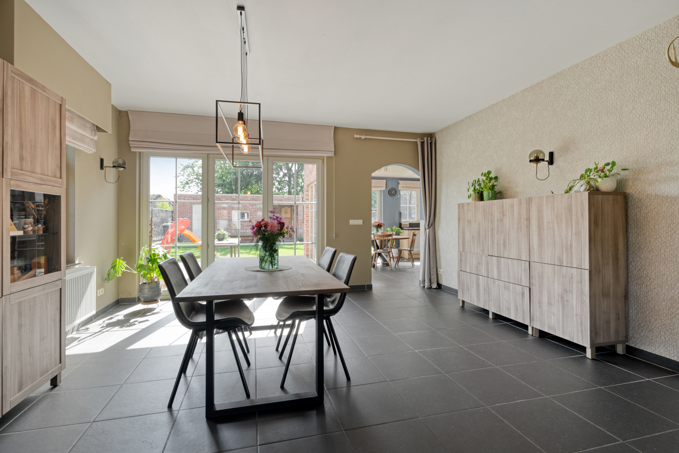 Instapklare woning met 5 slaapkamers - foto 5