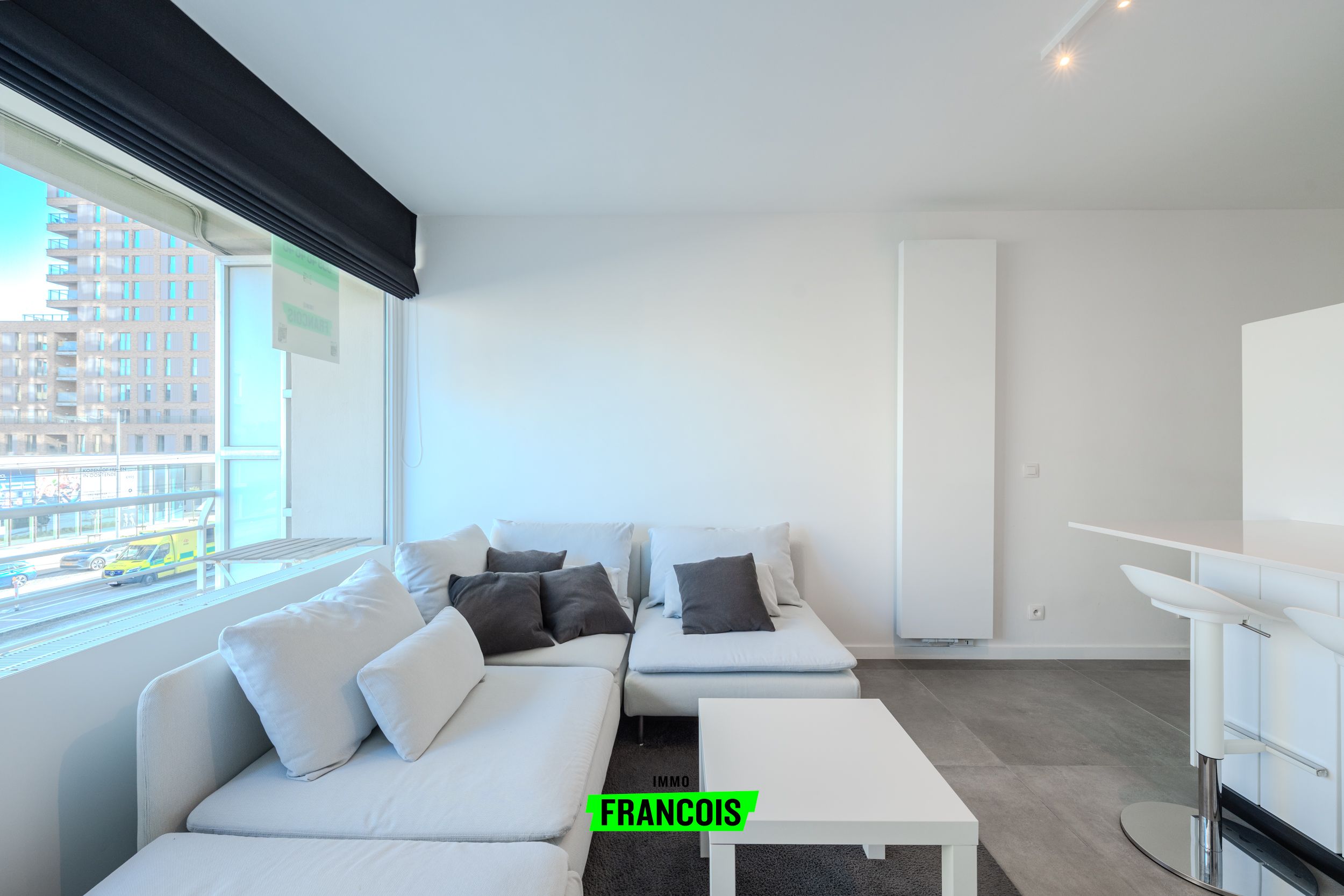 Volledig gerenoveerd appartement(EPC B:112!) met 2 slaaphoeken op de Zeedijk in Oostende - foto 3