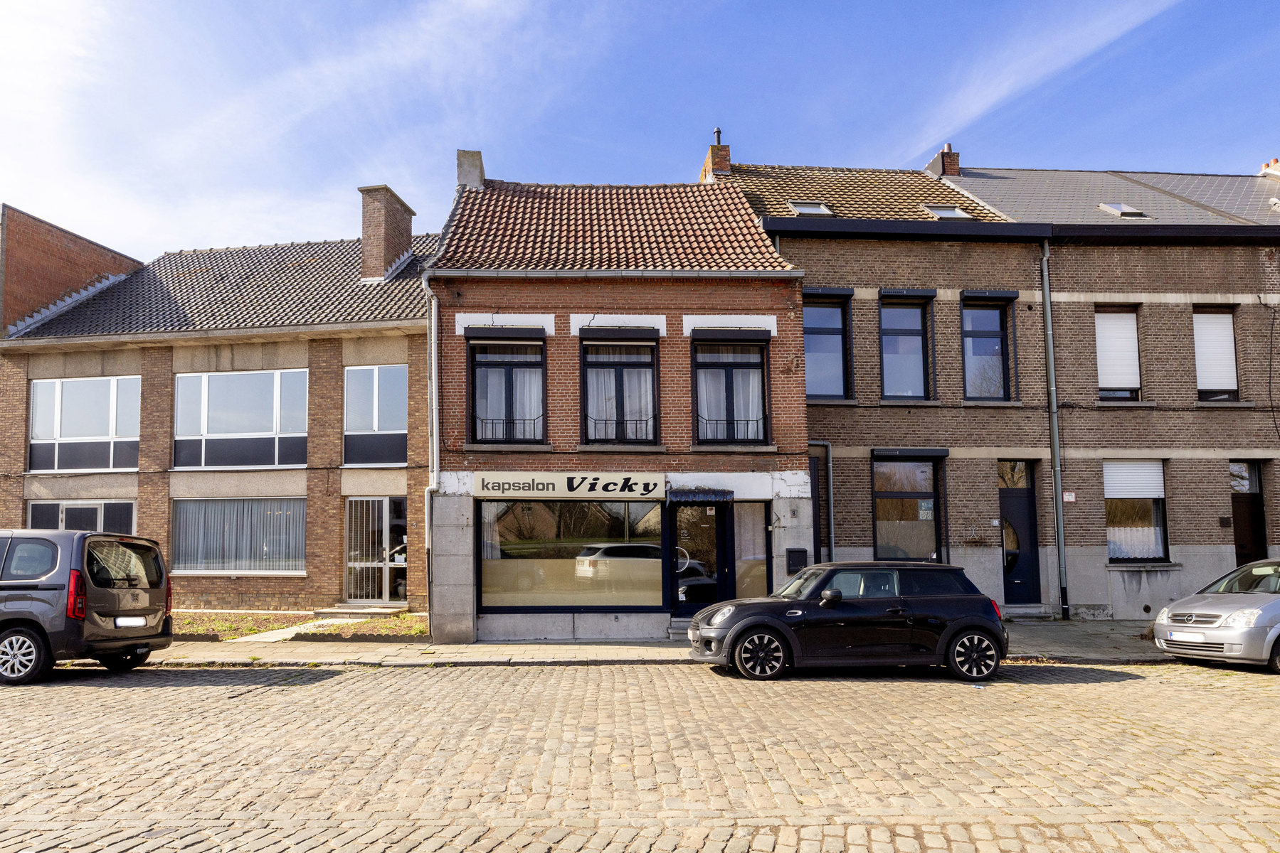 Te renoveren woning met handelspand in Lier - foto 1